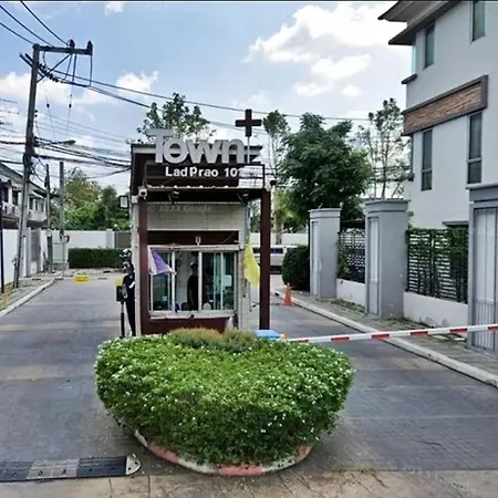 The 360 Town Plus Bangkok
